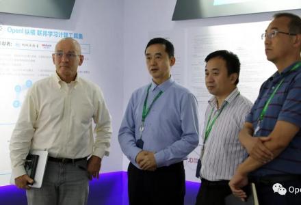 圖靈獎得主大衛 · 帕特森到訪鵬城實驗室，對話OpenI啟智開源平臺